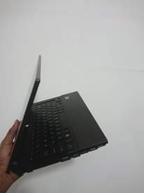 A picture of laptop hp elitebook core i3