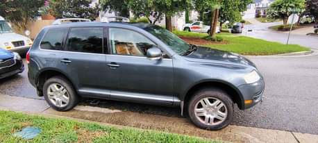 A picture of 2005 Volkswagen Touareg Sport Utility 4D
