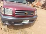 A picture of Toyota sequoia 2004 model