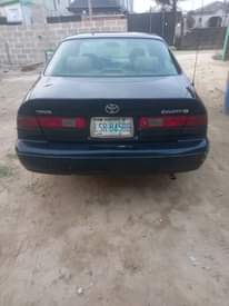 A picture of 2000 Toyota Camry