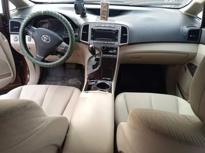A picture of TOYOTA VENZA