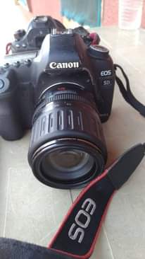 A picture of EOS CANON 5D Mark ii