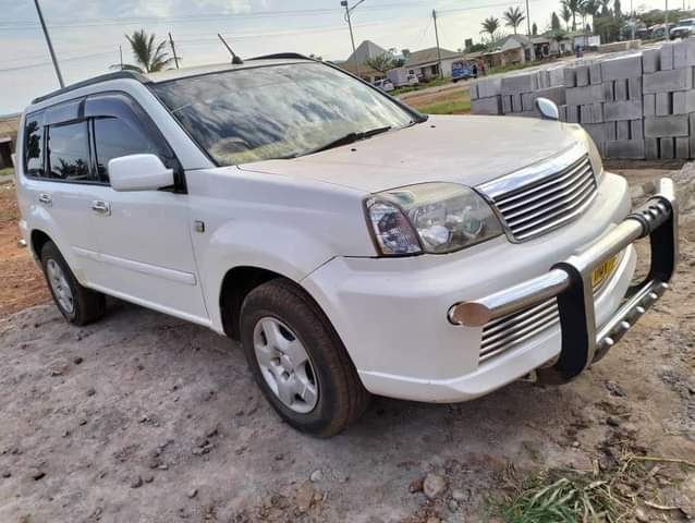 A picture of NISSAN EXTRAIL