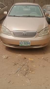 A picture of 04 Toyota Corolla for sell