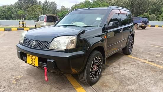 A picture of Nissan extrail
