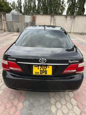 A picture of crown new model