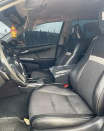 A picture of 2013 TOYOTA CAMRY SE