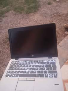 A picture of Hp elitebook 820 G1