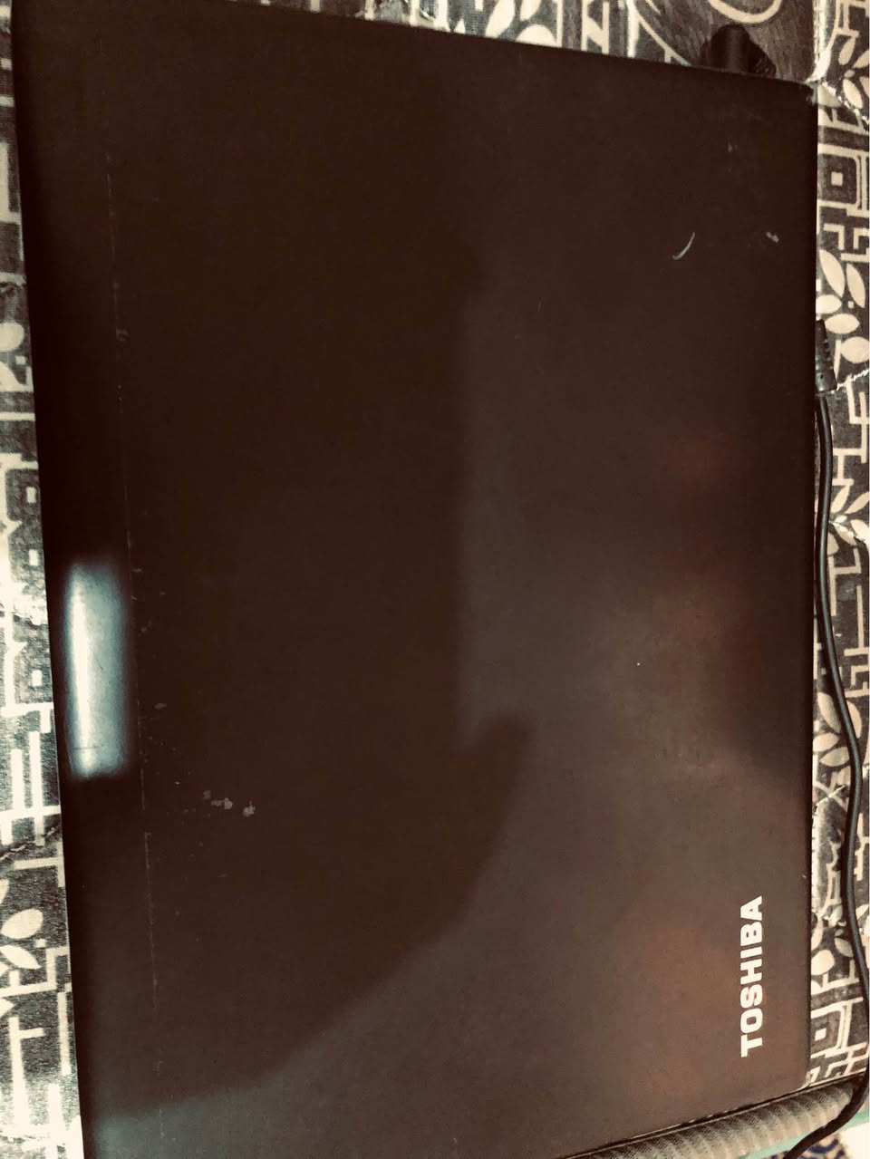 A picture of Laptop Toshiba i5