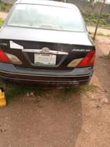 A picture of Toyota Avalon complete pure first body pan