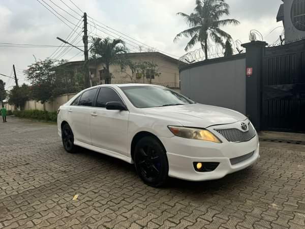 A picture of Available deal 2008 2010 Toyota Camry SE Registered Chilling Ac