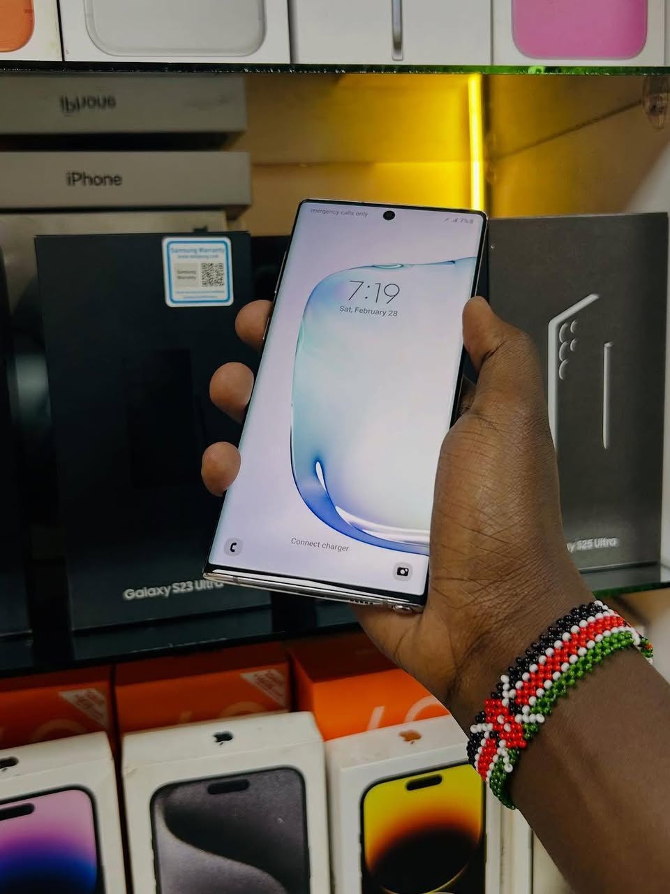 A picture of Samsung Galaxy Note 105G
