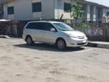 A picture of Toyota Sienna 2008