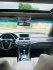 A picture of Honda Accord 2009 Sound engine Smooth gear transmission A c