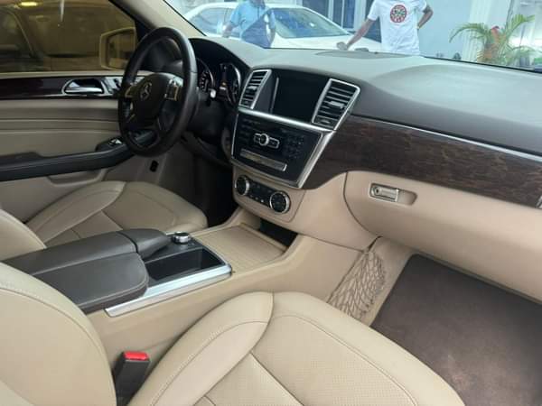 A picture of WOW 2013 5MONTHS REGISTERED BENZ ML350 2013 FULL OPTION FIRST