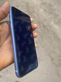 A picture of iPhone 11 64GB