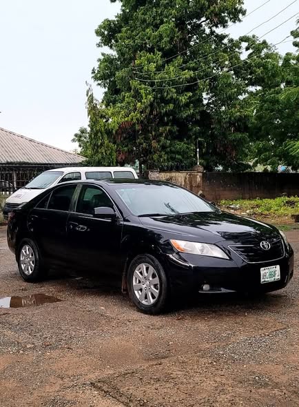 A picture of Toyota Camry 2008