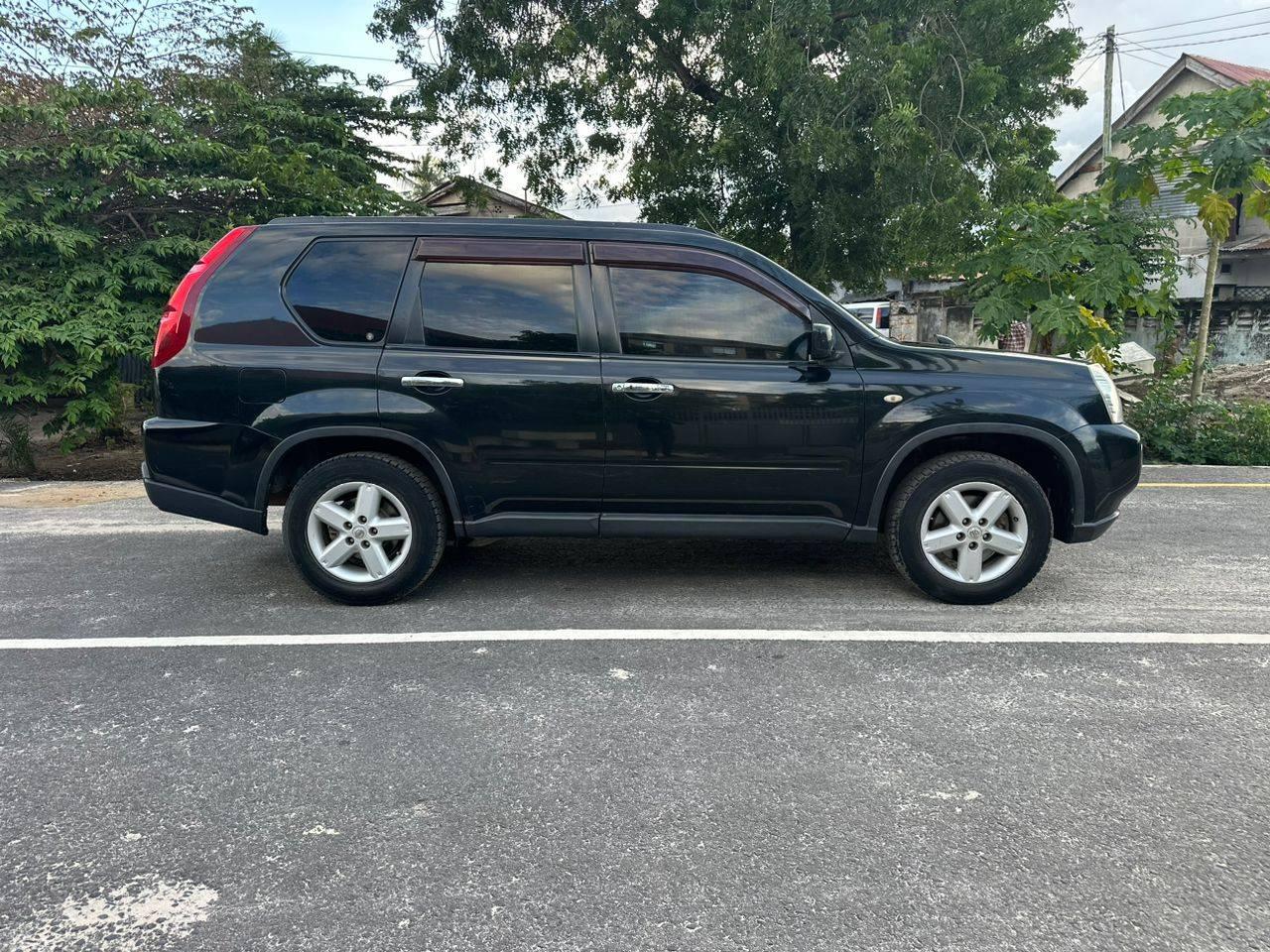 A picture of NISSAN EXTRAY NEW MODEL ED