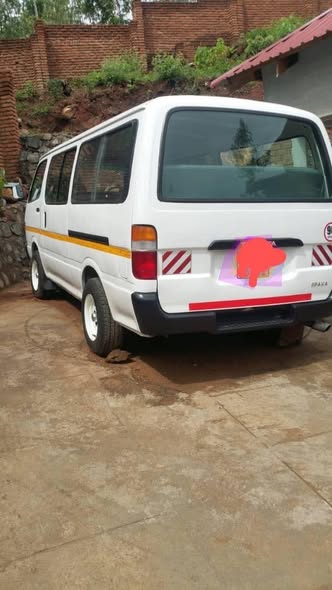 used toyota hiace