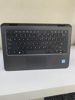 A picture of PC aina hp probook x 360 RAM 8GB SSD 128GB