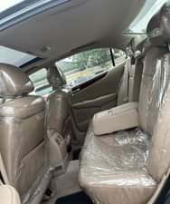 A picture of Lexus ES330 2004 First body nothing to fix Buy and