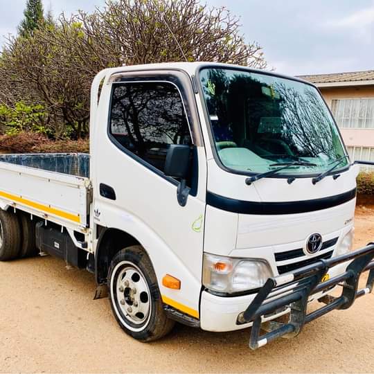 toyota dyna