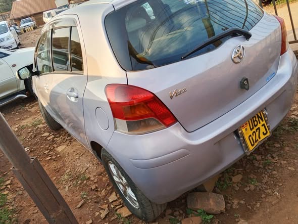 A picture of Toyota vitz 2010