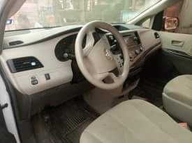 A picture of 2012 Toyota Sienna Tokunbo