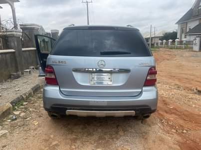 A picture of Mercedes Benz ML350
