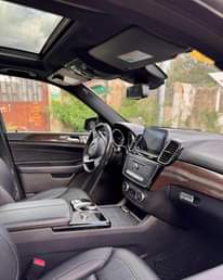 A picture of Mercedes Benz GLE 2016