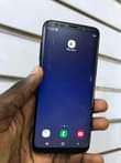 A picture of Samsung S8 64gb 4gb 230k no dots just slightly cracked
