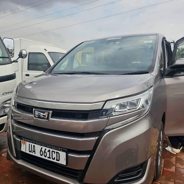 used toyota noah