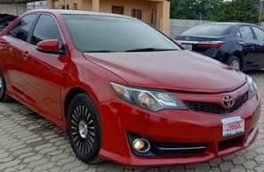 A picture of  9.8m Toyota Camry Sport Edition 2013 Model Car is