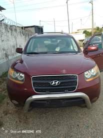 A picture of TOKS REGISTERED 2010HYUNDAI SANTAFE.
