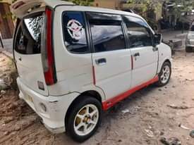 A picture of Daihatsu 0628956439 Bei 2 5m Gari ni nzuri Safari Popote