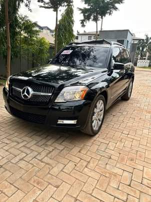 A picture of Few months used Mercedes Benz GLK 350 2012 on belt