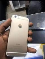 A picture of Iphone 6 plain 16gb Haina kipengele chochote Bei 155k