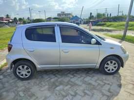 A picture of TOYOTA VITZ 0714058883