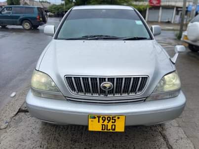 A picture of Toyota harrier