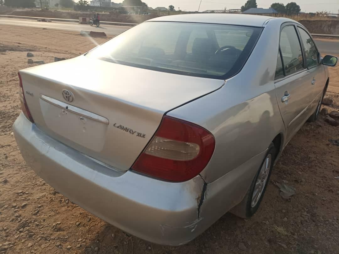 A picture of 2003 Toyota Camry