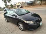A picture of 2009 1 year used first 2009 Toyota Corolla le Corrola