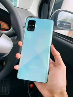 A picture of Samsung A71 5G