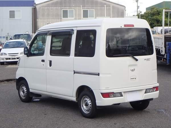 A picture of Keyless 2021 DAIHATSU Hijet Cargo PRICE CIF KARACHI PAKISTAN USD