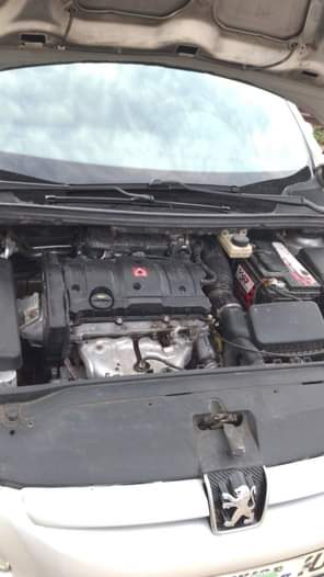 A picture of FOR SALE SHARP PEUGEOT 307 AC BRAKES GearBox are all