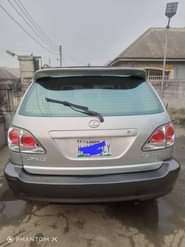 A picture of Belgium grade Lexus Rx 300 2002 model silent engine with