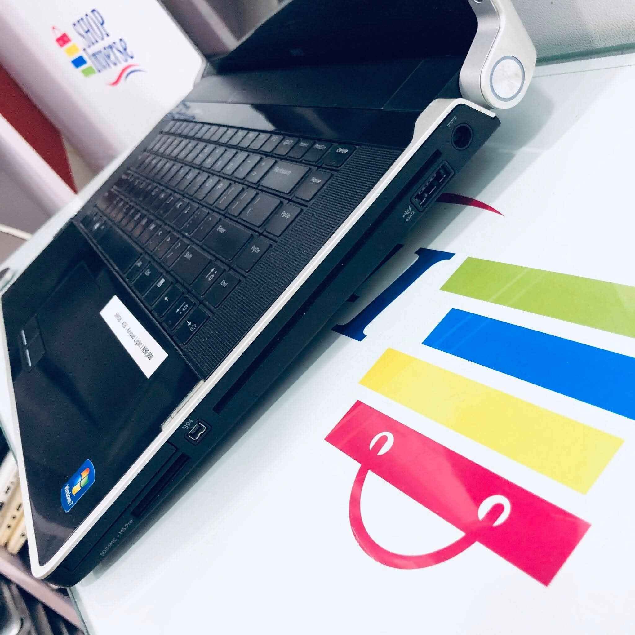 A picture of Dedicated DELL XPS Core i7 6gb Ram Keyboard Light Window