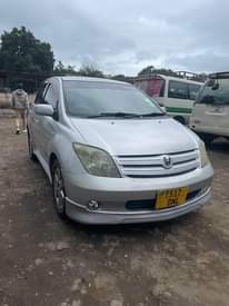 A picture of Toyota Ist