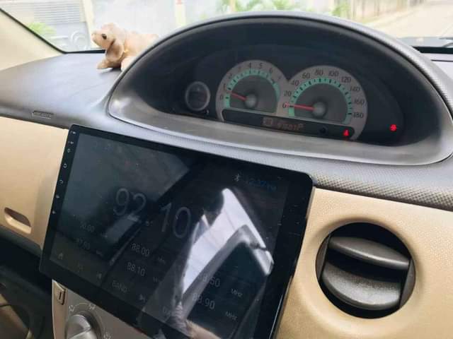 A picture of Toyota sienta