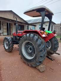 A picture of TRACTOR CASE JX 75T HILO LA KAZI WAI TU WAI
