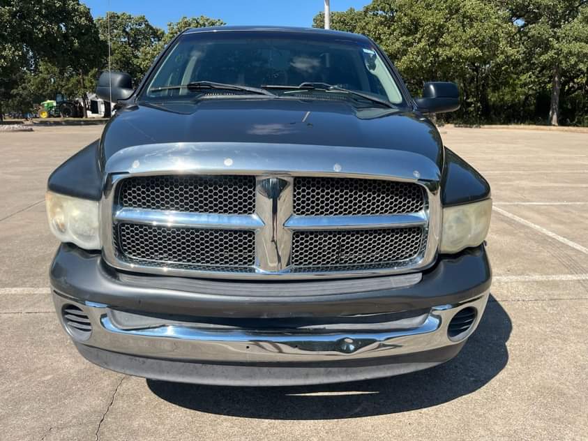 A picture of 2002 Dodge RAM 1500 4.7 V8 4X4